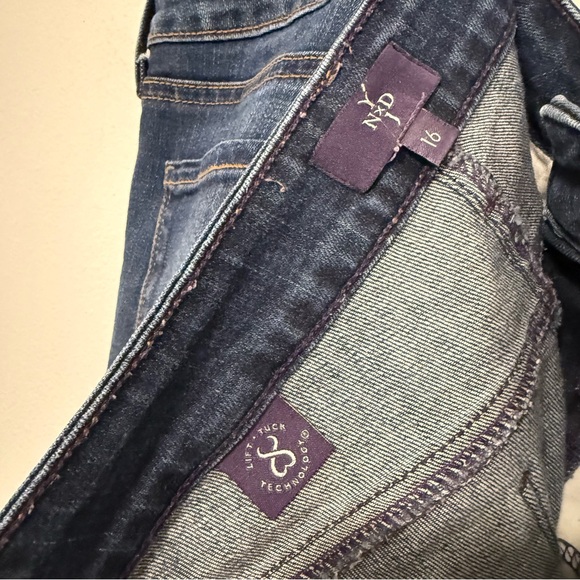 NYDJ Marilyn Straight Leg Jeans Lift Tuck Technology Slimming Size 16 - Picture 5 of 6